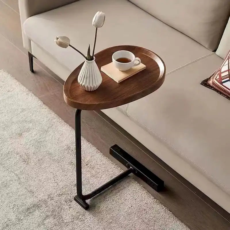 Table d'appoint en C marron