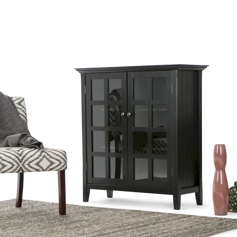 Armoire de rangement en bois massif Normandy de 39 po – 39 larg. x 17 prof. x 42,2 haut.