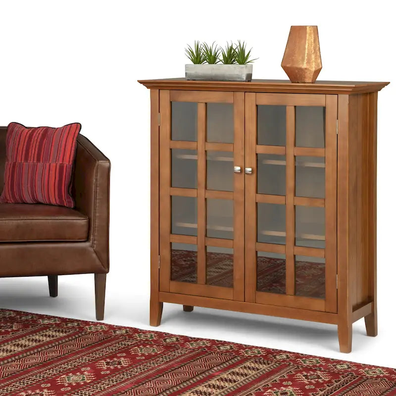 Armoire de rangement en bois massif Normandy de 39 po – 39 larg. x 17 prof. x 42,2 haut.