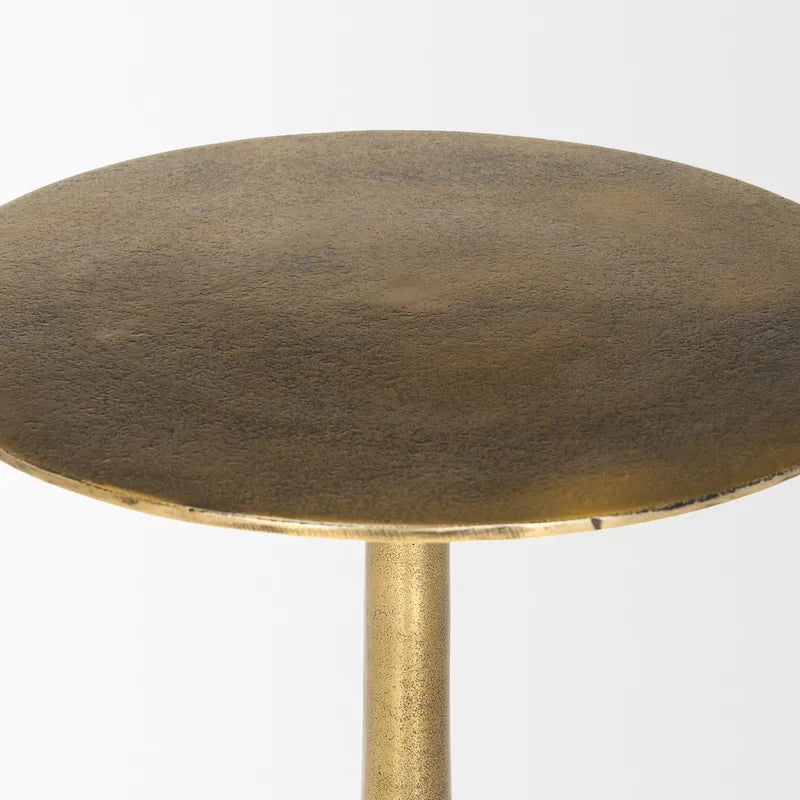 Table d'appoint en métal doré de grande taille