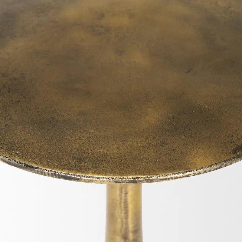 Table d'appoint en métal doré de grande taille